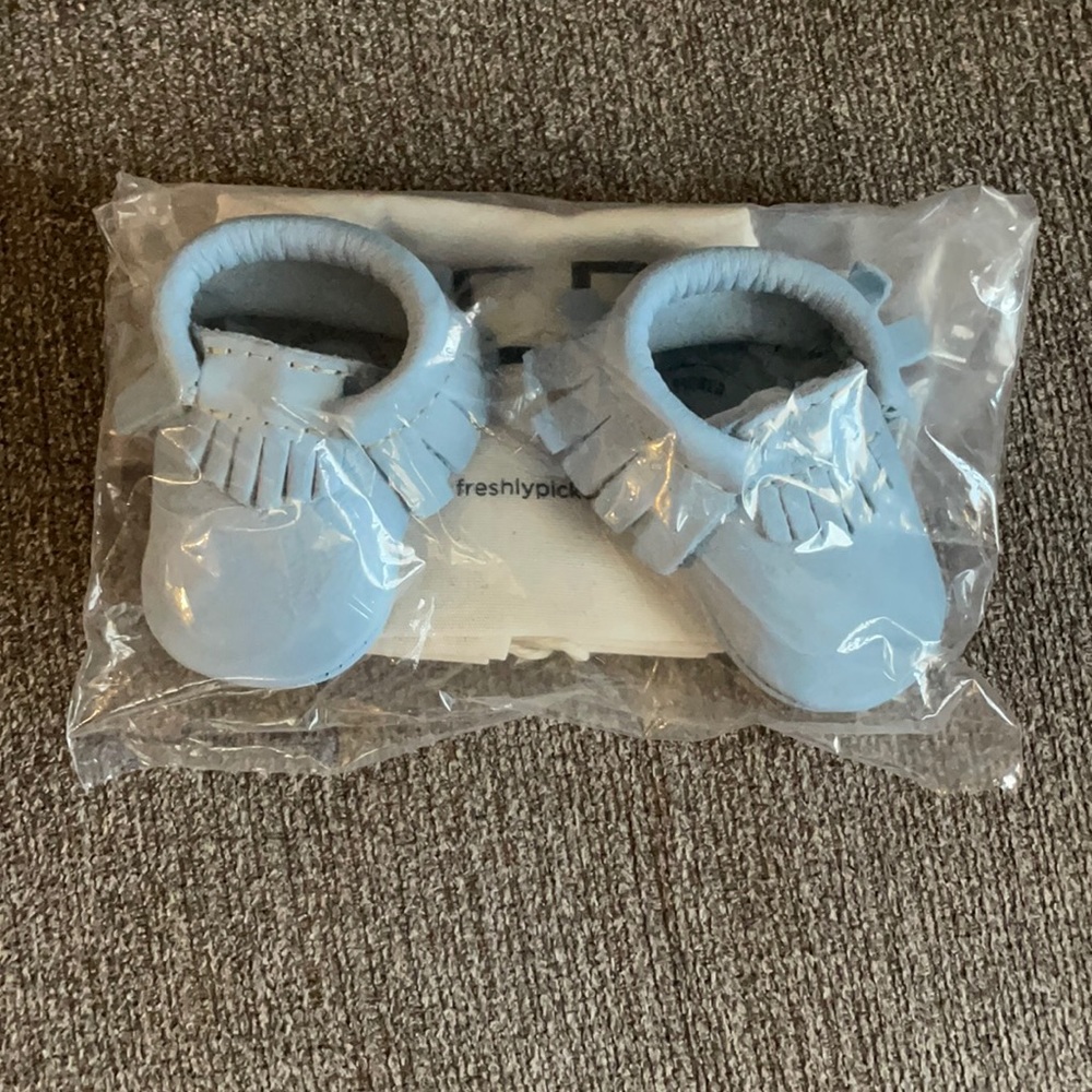 Freshly Picked size 0 moccasins